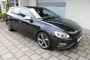 Volvo V60 D4 Rdesign Navigation Alcantara Klimaautomatik Sit