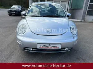 Volkswagen New Beetle Bild 2