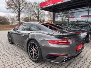 Porsche 991 .2 Turbo Coupé - Top-Optionen - Bestzustand Bild 3