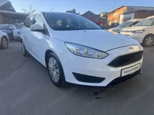 Ford Focus Trend 1.5 TÜV und HU neu Zahnriemen neu