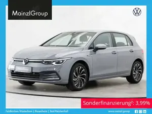 Volkswagen Golf 1.5 eTSI DSG Style Navi Matrix ACC Virtual