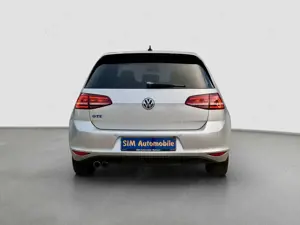 Volkswagen Golf VII Lim. GTE+SHZ+NAVI+LED+TEMPOMAT Bild 4