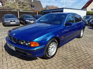 BMW 523 i E39 Limo "2.Hand+Automatik+Tüv Neu+Avus Blau"