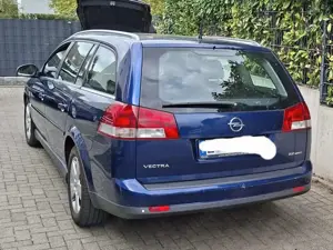 Opel Vectra Bild 2