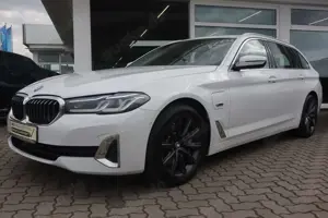 BMW 530 e xDrive Touring Head-Up/DAB/WLAN/Pano.Dach