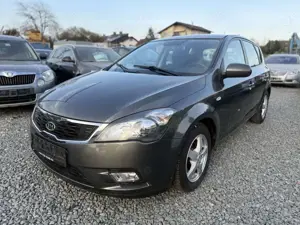 Kia Ceed / cee'd Seven Stars 1.4 *HU Neu*Klima*