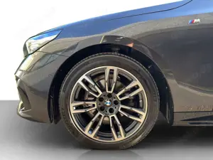 BMW 520 d Limousine M Sportpaket DrivAs+ Bild 3