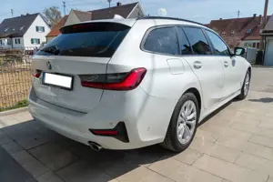 BMW 318 318d Touring Aut. Advantage Bild 4