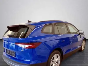 Skoda Enyaq iV 52 kWh | 19" in Proteus Silber | Ambien Bild 2