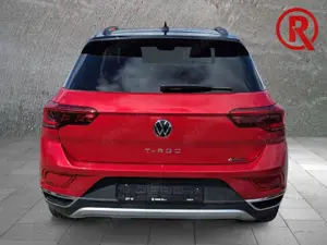 Volkswagen T-Roc Style 4Motion StandHZG AHK-abnehmbar El. Panodach Bild 5