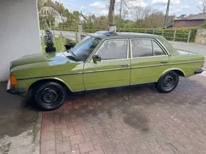 Mercedes-Benz Baureihe 123 200