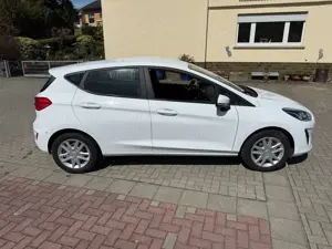 Ford Fiesta Fiesta 5-Türer Diesel 1.5 TDCi COOL Bild 4