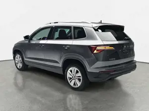 Skoda Karoq KAROQ 1.5 TSI DSG SELECTION LED ACC AHK Bild 5
