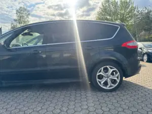 Ford S-Max Titanium S (02.2010 Bild 5