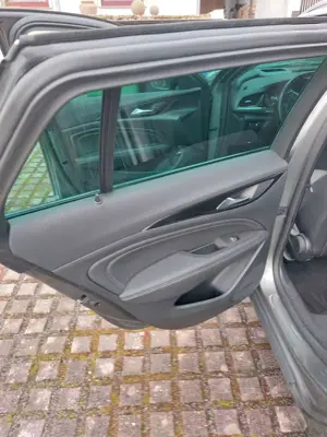 Opel Insignia Insignia Sports Tourer 2.0 Diesel Business Innovation Bild 5
