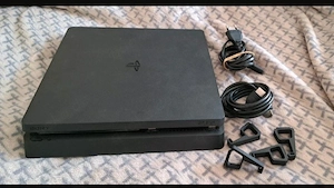 PlayStation 4 Slim (500 GB)   gebraucht zu verkaufen