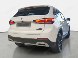 MG ZS ZS 1.5 HYBRID+ MY25.5 LUXURY NAVI LM18 KEYLESS-ENT Bild 4