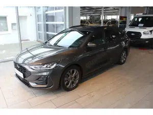 Ford Focus ST-LINE TURNIER, LED, ACC, NAVI, PDC, BEH. WSS  