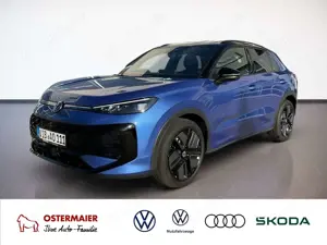 Volkswagen T-Roc R-LINE 1.5eTSI 150PS DSG IQ.LIGHT.HuD.NAVI.19 ALU.