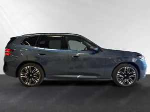 BMW X3 30e xDrive M Sport|AHK|Pano|21"LMR|DAProf.|Head-Up Bild 2