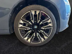 BMW X3 30e xDrive M Sport|AHK|Pano|21"LMR|DAProf.|Head-Up Bild 5