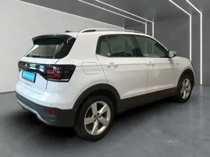Volkswagen T-Cross 1.5 TSI STYLE DSG AHK*RFK*ACC*App-Conn. Bild 3