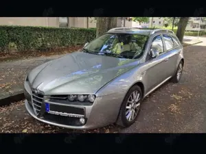 Alfa Romeo 159 Sportwagon 1.9 JTS 16V Distinctive