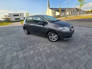 Toyota Auris Sol