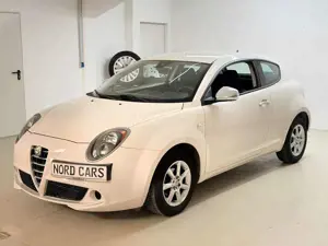 Alfa Romeo MiTo 1.4 80PS  *1.HAND *KLIMA *TÜVSERVICE NEU Bild 5