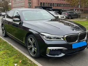 BMW 740