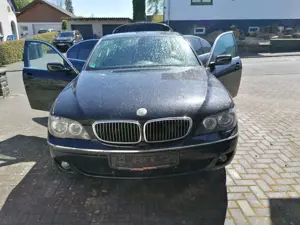BMW 740