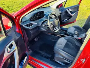 Peugeot 2008 Crossway PureTech 110 EAT6 Crossway Bild 5