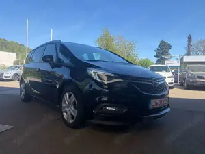 Opel Zafira Bild 3
