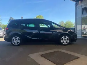 Opel Zafira Bild 4