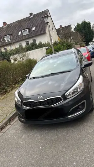 Kia Ceed SW / cee'd SW 1.6 CRDi 136 ISG Platinum Edition (158 PS Stage I)