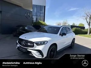 Mercedes-Benz GLC 200 GLC 200 4M AMG Night 20'' Dist AHK LED Kam Ambie