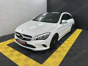 Mercedes-Benz CLA 220 4Matic ACC+LED+Leder+SHZ Bild 1