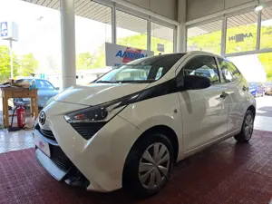 Toyota Others AYGO x +BLUETOOTH+KLIMA+ Bild 3