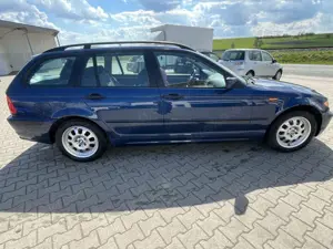 BMW 318 318i touring