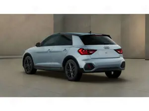 Audi A1 35 TFSI 110(150) kW(PS) S tronic Bild 2