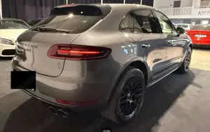 Porsche Macan GTS  PDK Sport Chrono Adaptive Kamera 20 Bild 3