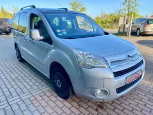 Citroen Berlingo Multispace Exclusive/Zahnriemen gewechs