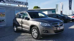 Volkswagen Tiguan Einpark TÜV,- Kundendienst Neu Sitzheiz. Klima