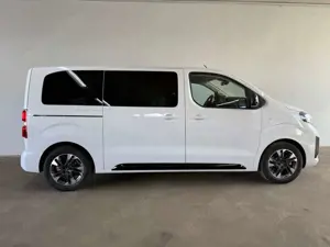 Opel Zafira Bild 4