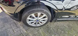 Ford Kuga 2.0 TDCi 2x4 Vignale ACC TWA Pano Navi 110 kW (150 Bild 5