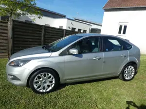 Ford Focus 1.Hand, Focus Fließheck  5-Türer 1.6 16V