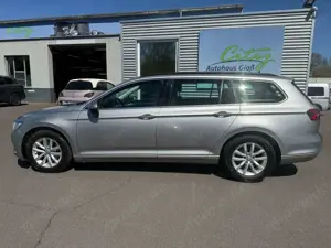 Volkswagen Passat Variant Comfortl.+LED+Navi+AHK+4SHZ+Kamer