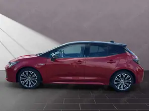 Toyota Corolla TeamD*2,0*1HD*JBL*CARPLAY* 15J-GARANTIE* Bild 2