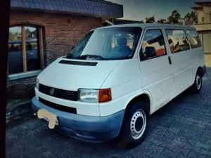 Volkswagen T4 Caravelle