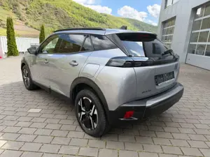Peugeot 2008 Allure Bild 3